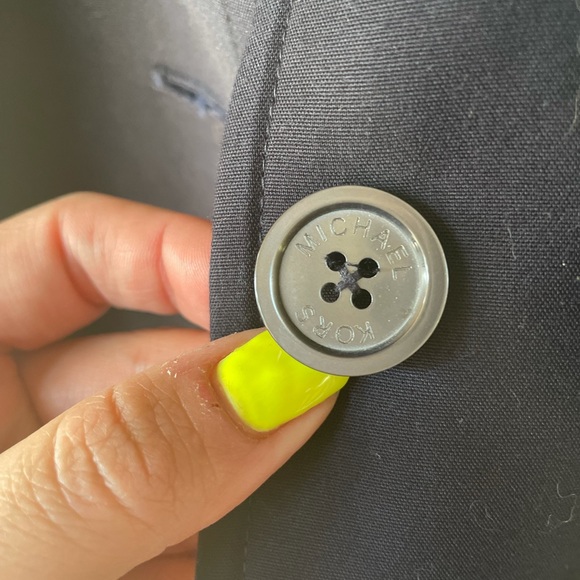 Very gently worn Michael Kors cropped jacket. - Picture 7 of 10